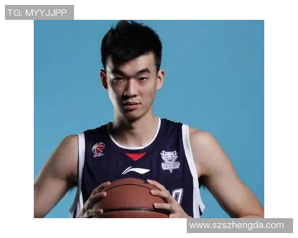 李慕豪:从篮球新星到职业生涯巅峰的奋斗历程与启示 李慕豪:从篮球新星到职业生涯巅峰的奋斗历程与启示