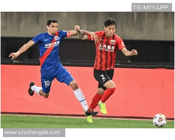 柔佛与山东鲁能泰山的激烈对决展现亚洲足球的魅力与实力较量