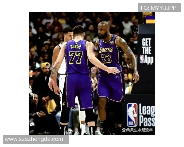 湖人对决费城76人激战正酣明星球员齐聚一堂争夺胜利荣耀