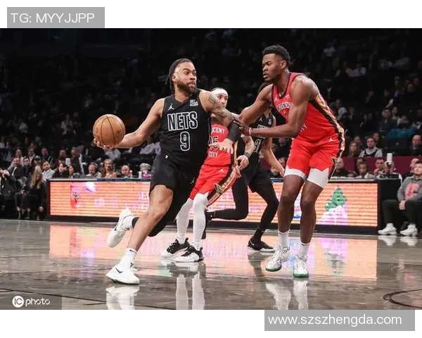 2017年NBA常规赛精彩对决篮网与鹈鹕的激烈较量回顾 2017年NBA常规赛精彩对决篮网与鹈鹕的激烈较量回顾