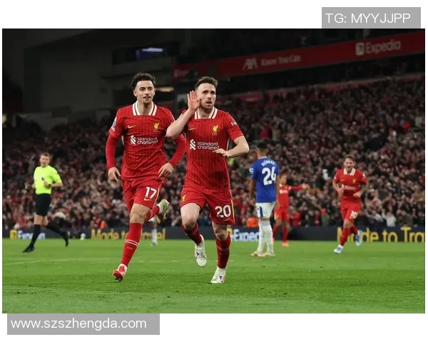 埃弗顿与利物浦激战在即球迷欢呼预测精彩对决盛况