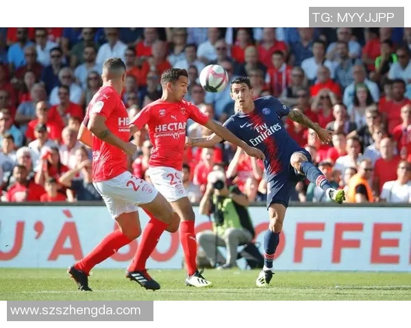 巴黎圣日耳曼与尼姆队阵容分析及比赛前瞻