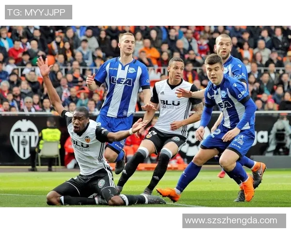 西班牙人主场迎战伦西亚争夺西甲联赛关键三分之战